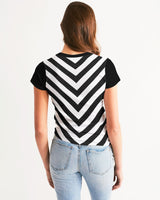 
              B&W Retro - Fitted Tee
            