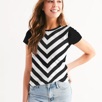 B&W Retro - Fitted Tee